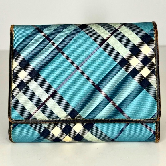 🩵Burberry Kiss Lock Blue Label Blue Nova Check w/ Leather Trim Wallet - Picture 1 of 13